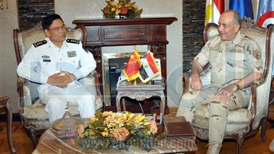 الفريق محمود حجازي يلتقي نائب رئيس أركان الجيش الصيني