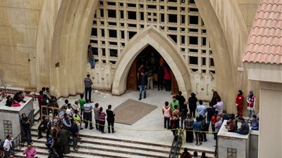 فيديو.. نقل جثامين شهداء الكنيسة المرقسية إلى دير مارمينا