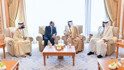 السيسي يشارك في جلسة مباحثات رباعية لبحث تطورات القضايا الإقليمية