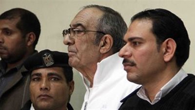 جنايات القاهرة تنظر إعادة محاكمة زكريا عزمي بقضية الكسب غير المشروع