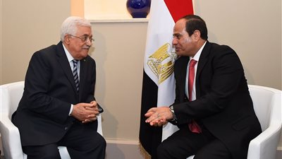 أبو مازن يعزي السيسي هاتفيا في ضحايا تفجيري طنطا والإسكندرية