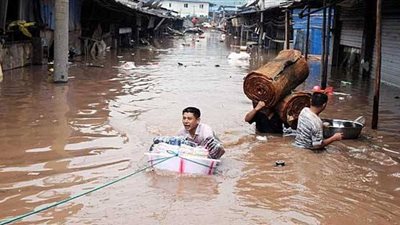 ارتفاع حصيلة ضحايا فيضانات الصين إلى 52 قتيلا علي الأقل