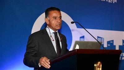 ماجد شريف: جذب المواطنين للعلمين الجديدة مرتبط بتوافر الأنشطة الاقتصادية 