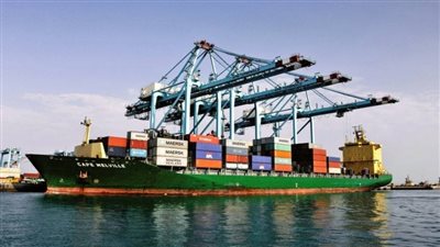 «الوزراء»: إنحفاض الفجوة بين الصادرات والواردات إلى أقل مستوى منذ 7 سنوات