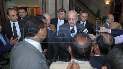 رئيس الوزراء: نتابع قضية مقتل 30 مواطنا مصريا في ليبيا