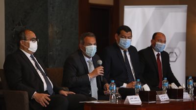 عبدالقادر: مصلحة الضرائب تشهد ثورة تشريعية وإدارية