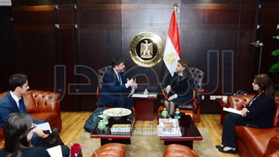 سحر نصر ترحب بدعوة 