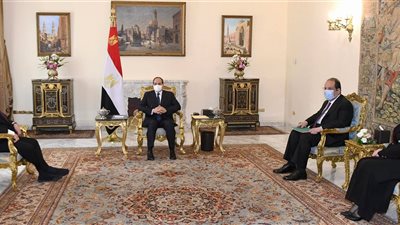 السيسي يلتقي رئيس مجلس إدارة غرفة تجارة وصناعة الكويت