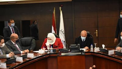 «النقل» و«التضامن» توقعان بروتوكول تعاون لتيسير انتقال ذوى الإعاقة