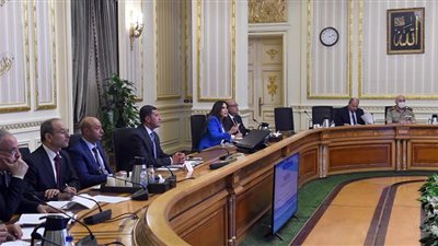 مساعد أول رئيس الوزراء تترأس اجتماع الوحدة الدائمة لحل مشكلات المستثمرين