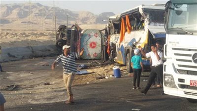 إصابة 22 شخصا في حادث تصادم بـ