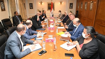 وزيرا قطاع الأعمال والتجارة يناقشان استعدادات تطبيق منظومة تداول الأقطان للموسم الجديد