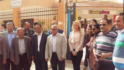 وفد البنك الدولي يزور مشروع الإسكان الاجتماعي بمدينة بدر