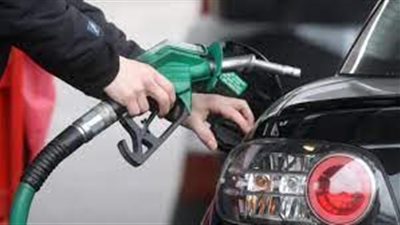 الحكومة تقرر زيادة أسعار البنزين 25 قرشاً.. وتثبيت السولار