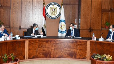 «الملا» و«شاكر» يبحثان توفير احتياجات محطات الكهرباء من الغاز والوقود