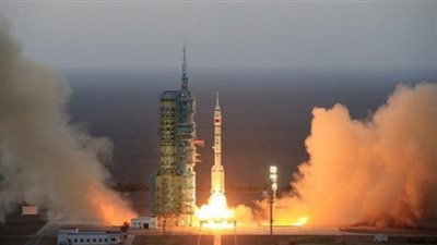 الصين تطلق أول مركبة شحن فضائية