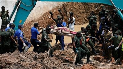 ارتفاع حصيلة ضحايا انهيار مكب للنفايات في سريلانكا إلى 29 قتيلا