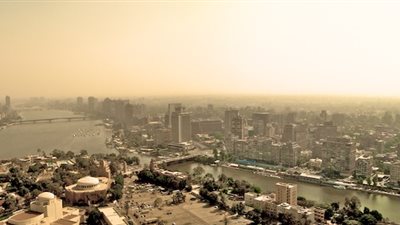 اليوم.. طقس شديد الحرارة نهارا والعظمى بالقاهرة 37