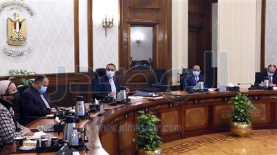 «مدبولي» يتابع الموقف التنفيذي لبرنامج تحويل المخلفات إلى طاقة كهربائية 