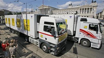  السلطات النمساوية تعثر على شاحنة تقل 26 لاجئاً على حدود ألمانيا