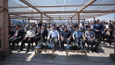 وزير السياحة والآثار يشهد العرض الجوي Pyramids Air Show 2022