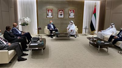 «الوزير» يبحث مع موانئ أبو ظبي التعاون في مجال النقل البحري والنهري 