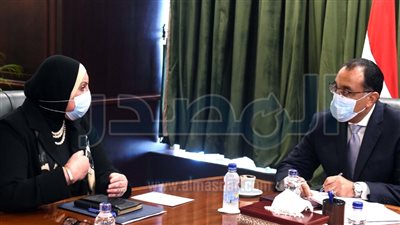 الحكومة: إجراءات جديدة لتيسير الاستثمار في قطاع الصناعة