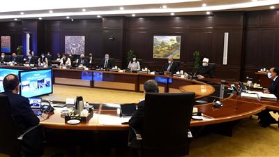 الحكومة توافق على تسجيل شركات السياحة لبدء موسم العمرة أول أكتوبر