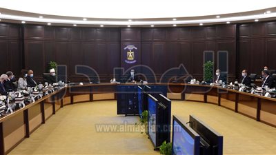 مجلس الوزراء يوافق على شروط التعيين في وظائف المعلمين بالأزهر الشريف
