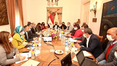 وزيرا الثقافة والسياحة يتفقان علي تنظيم عدد من الفعاليات بالمحافظات