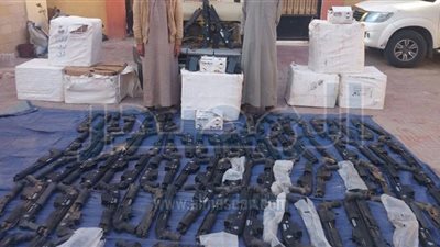 بالصور.. قوات حرس الحدود تضبط 11 سيارة محملة بالمخدرات والأسلحة