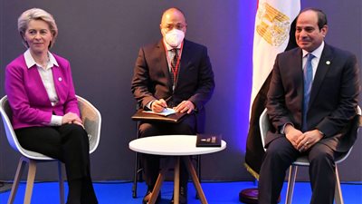 السيسي يبحث مع رئيسة المفوضية الأوروبية القضايا الدولية والإقليمية