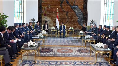 السيسي يستقبل وفد من ممثلي مجتمع الأعمال الكوري