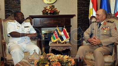 بالصور.. الفريق محمود حجازي يلتقي رئيس الأركان الكيني 
