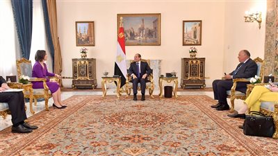 السيسي يؤكد التطلع لزيادة الاستثمارات والتعاون الاقتصادي مع ألمانيا
