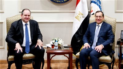 وزير البترول يبحث خطط شركة أباتشي لزيادة استثماراتها في مصر 