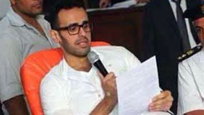 بعد تنازله عن الجنسية المصرية..الإفراج عن محمد سلطان و السماح بسفره لأمريكا 