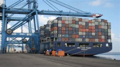 955 ألف طن مخزون الغلال بميناء الإسكندرية