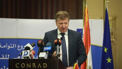 تخفيض التعريفة الجمركية على السيارات الأوروبية إلى 