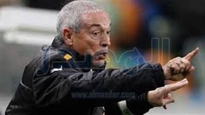مفاجأة..الأهلي يفاوض المدير الفني للزمالك 