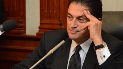 القضاء الإدارى يقر تحويل دعوى إقالة محافظ الاسكندرية إلى هيئة مفوضى الدولة