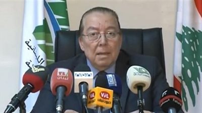  وزير البيئة اللبناني يؤكد عدم الإستقالة من منصبه