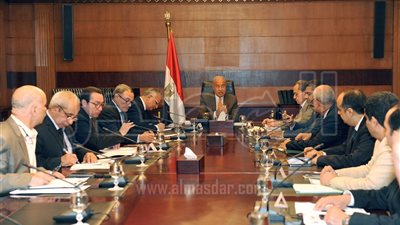 الحكومة تشكل غرفة عمليات لتوريد القمح.. وتسدد 300 مليون جنيه للمزارعين