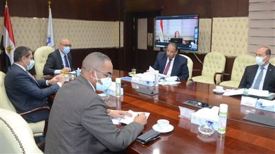 السعيد والجزار يناقشان الخطة الاستثمارية لوزارة الإسكان في 2021-2022