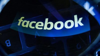 «فيسبوك» تطرح ساعات ذكية في الأسواق العام المقبل