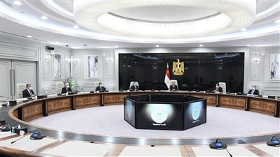 السيسي يوجه الوزراء الجدد بضرورة بذل أقصى جهد لإعلاء مصلحة الوطن