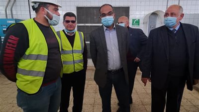 مسئولو «الإسكان» يتفقدون محطة معالجة صرف صحي الجبل الأصفر