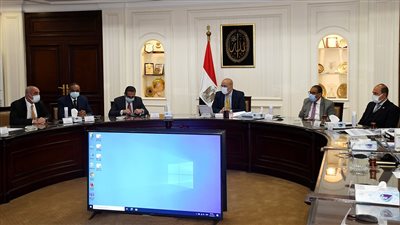 الجزار يترأس اجتماع لجنة متابعة تنفيذ «حياة كريمة» لتطوير القرى