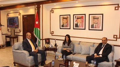 «المشاط» تبحث سبل تعزيز العلاقات المصرية الأردنية المشتركة