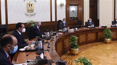 «مدبولي» يستعرض إجراءات تطوير منظومة التعليم في مصر